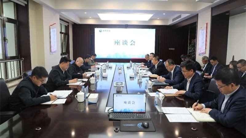 省人大常委会预算工委调研组赴开云网页版·官方版在线登入_开云(中国)
调研指导工作